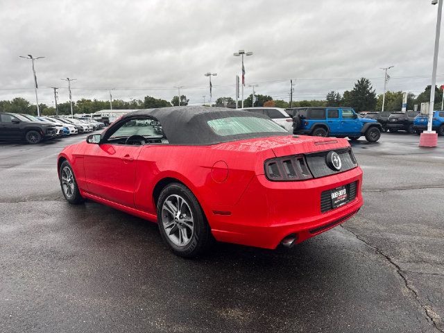 Used 2014 Ford Mustang Premium RWD image 5