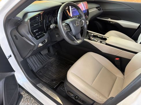 Used 2024 Lexus RX 350 Premium w/ Accessory Package (K3) AWD/4WD image 2