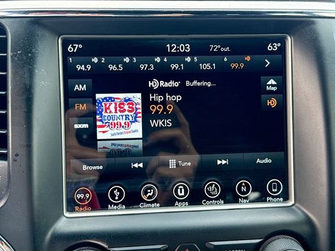 Used 2018 Jeep Grand Cherokee Altitude image 16