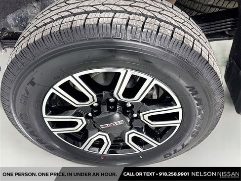 Used 2022 GMC Sierra 2500 AT4 w/ AT4 Premium Plus Package image 33