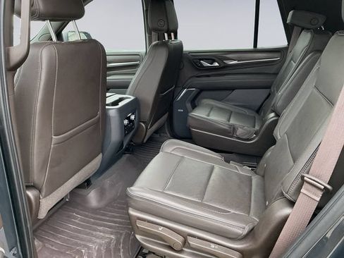 Used 2021 GMC Yukon Denali w/ Denali Premium Package AWD/4WD image 13