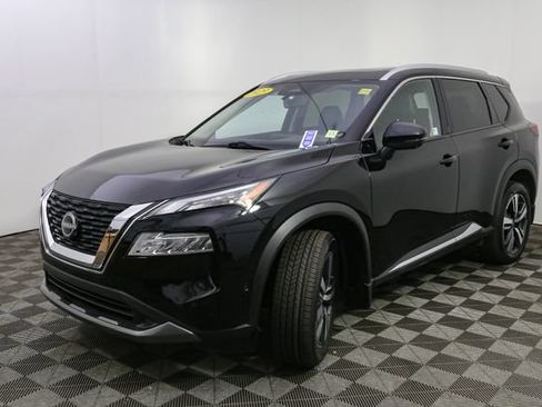 Used 2023 Nissan Rogue SL w/ SL Premium Package AWD/4WD image 5