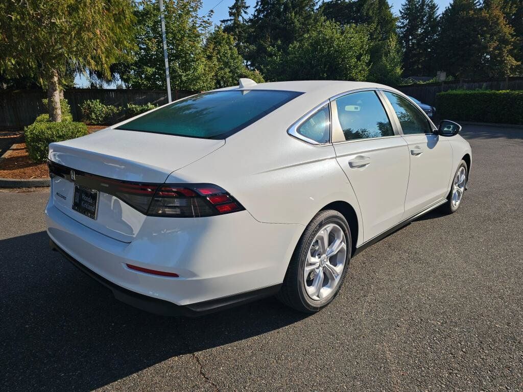 New 2026 Honda Accord LX image 7