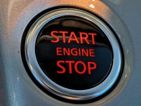 Used 2024 Nissan Altima 2.5 SV FWD image 29