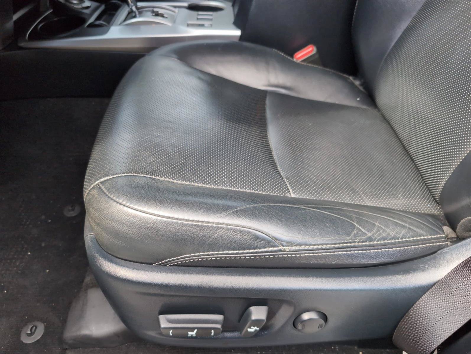Used 2019 Toyota 4Runner Limited AWD/4WD image 10