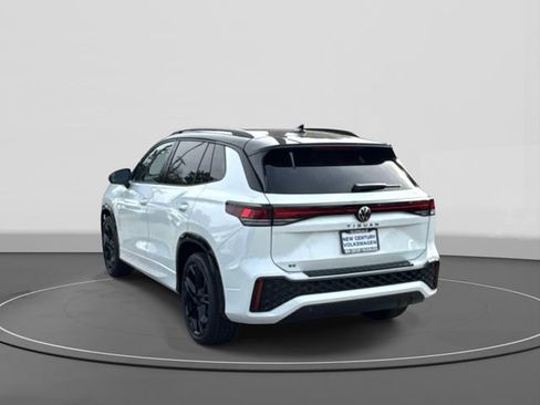 New 2026 Volkswagen Tiguan SE R-Line AWD/4WD image 4