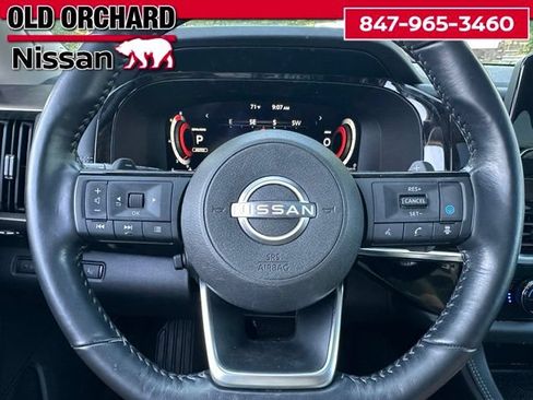 Used 2023 Nissan Pathfinder Platinum w/ Cargo Package AWD/4WD image 22