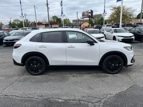 New 2026 Honda HR-V Sport image 11