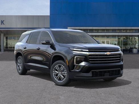 New 2026 Chevrolet Traverse LT w/ Driver Confidence Package FWD image 7