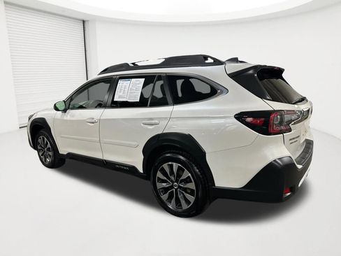 Used 2023 Subaru Outback Limited XT AWD/4WD image 7