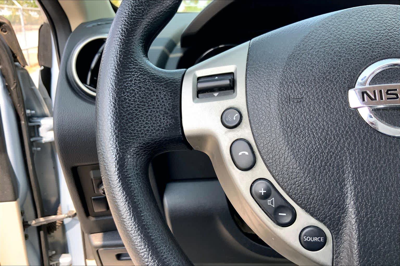 Used 2014 Nissan Rogue S w/ Convenience Package FWD image 23
