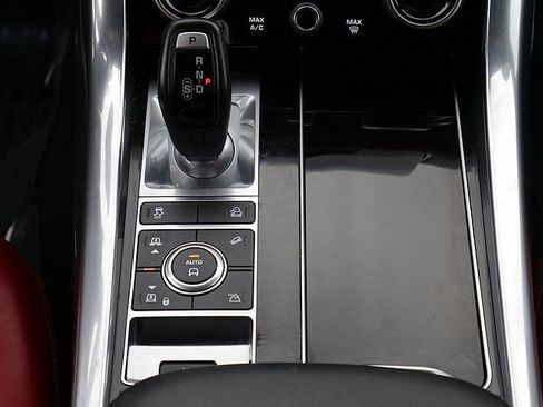 Used 2021 Land Rover Range Rover Sport HSE Dynamic image 23