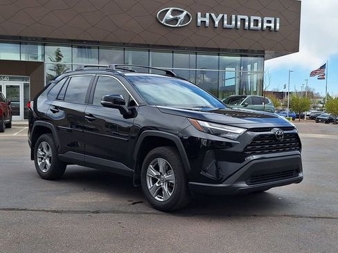 Used 2024 Toyota RAV4 XLE w/ Convenience Package AWD/4WD image 1
