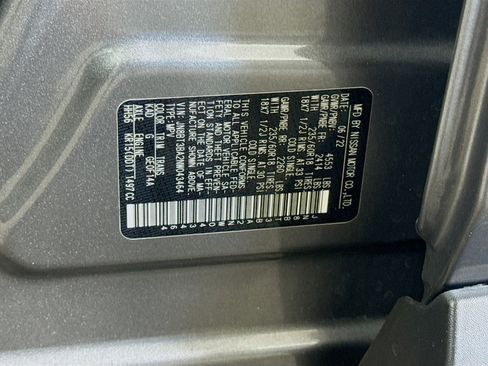 Used 2022 Nissan Rogue SV FWD image 40