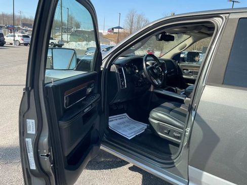 Used 2013 RAM 2500 Laramie w/ Convenience Group image 12