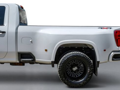 Used 2025 Chevrolet Silverado 3500 W/T AWD/4WD image 12