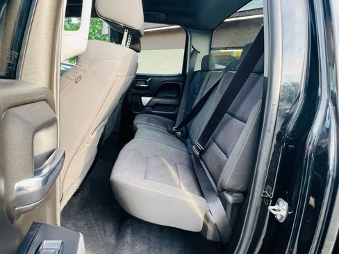 Used 2019 Chevrolet Silverado 1500 LT Z71 w/ All Star Edition image 12