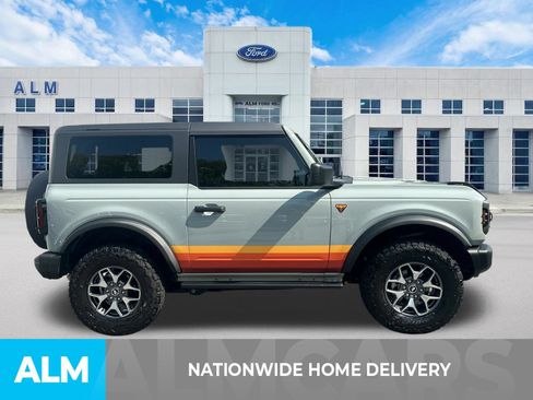 Used 2023 Ford Bronco Badlands AWD/4WD image 4