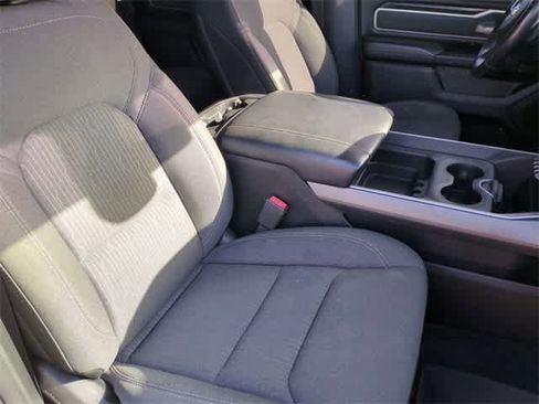Used 2021 RAM 1500 Big Horn image 22