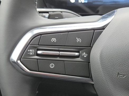 New 2026 Chevrolet Equinox LT w/ Convenience Package II image 12