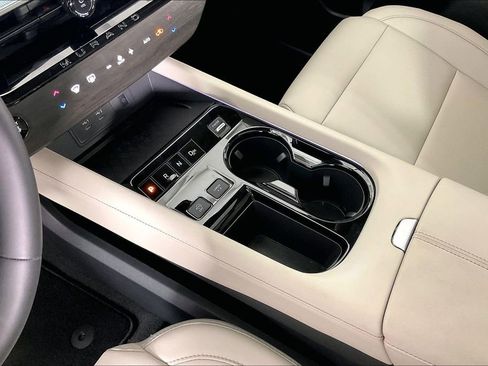 Certified 2025 Nissan Murano SL AWD/4WD image 18