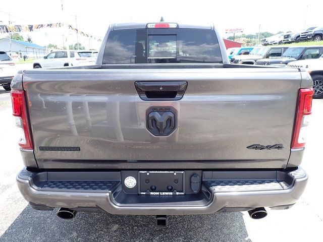 Used 2023 RAM 1500 Big Horn AWD/4WD image 4