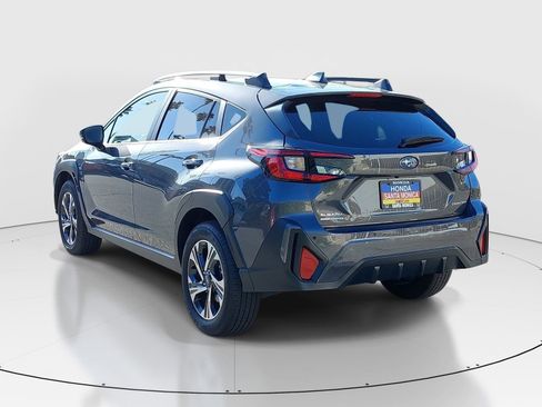 Used 2024 Subaru Crosstrek 2.0i Premium image 7