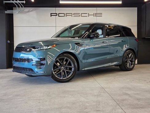 Used 2024 Land Rover Range Rover Sport Dynamic SE AWD/4WD image 1