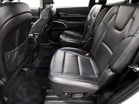 Certified 2025 Kia Telluride S AWD/4WD image 15