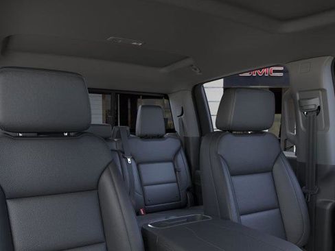 New 2026 GMC Sierra 1500 SLT image 24