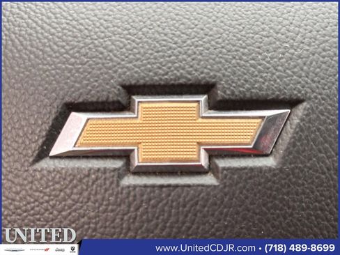Used 2017 Chevrolet Cruze LT w/ Convenience Package image 21