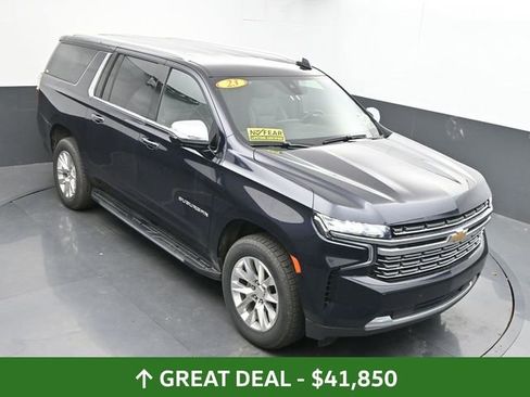 Used 2023 Chevrolet Suburban Premier image 15
