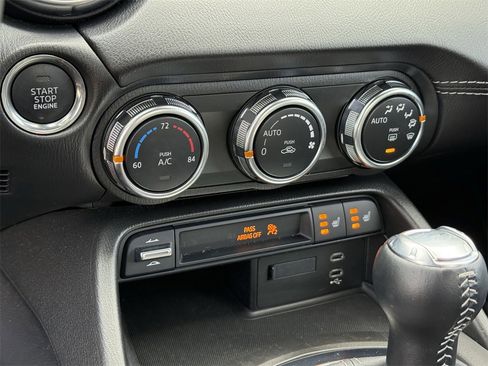 Used 2025 MAZDA MX-5 Miata RF Grand Touring image 24