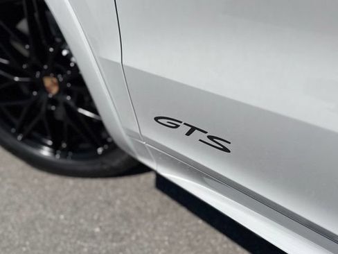 New 2026 Porsche Cayenne GTS AWD/4WD image 41