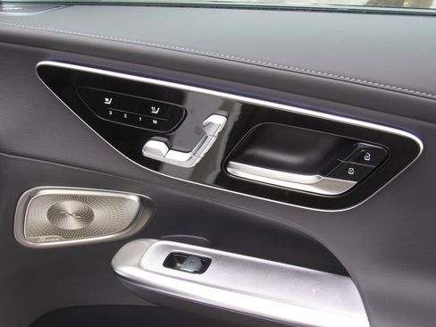 New 2026 Mercedes-Benz GLC 300 4MATIC image 21