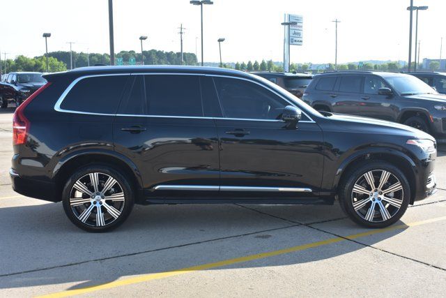 Used 2024 Volvo XC90 T8 Plus w/ Protection Package Premier AWD/4WD image 4