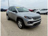 Used 2024 Jeep Compass Latitude image 6