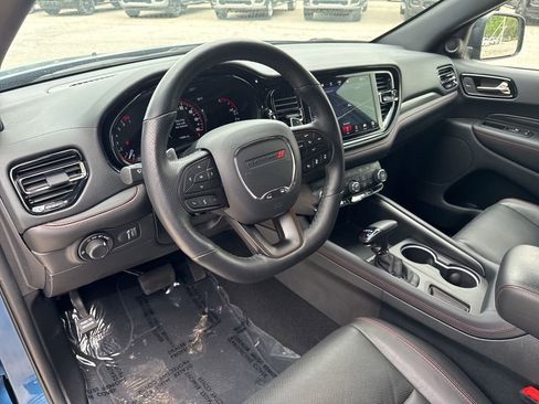 Used 2024 Dodge Durango GT AWD/4WD image 2