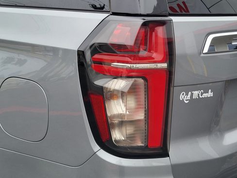 Used 2024 Chevrolet Tahoe LT AWD/4WD image 9