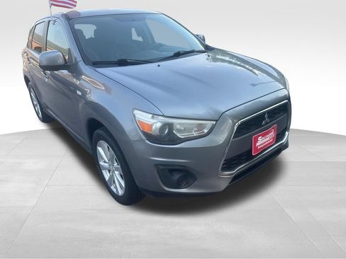 Used 2013 Mitsubishi Outlander Sport ES FWD image 31
