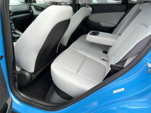 Used 2022 Hyundai Kona SEL image 20