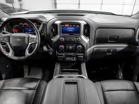 Used 2022 Chevrolet Silverado 1500 LT Trail Boss w/ Convenience Package II AWD/4WD image 19