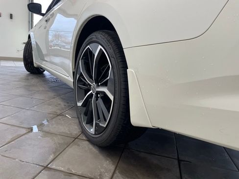 Used 2024 Nissan Altima 2.5 SR image 17