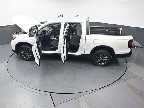 Certified 2023 Honda Ridgeline Sport image 49