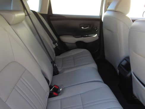 Certified 2023 Honda HR-V EX-L image 12