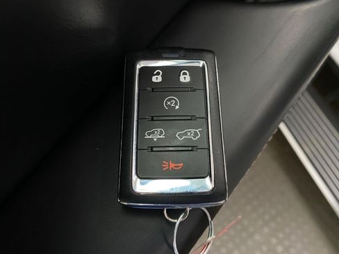 Used 2023 Jeep Grand Wagoneer Series II w/ Convenience Group III AWD/4WD image 34