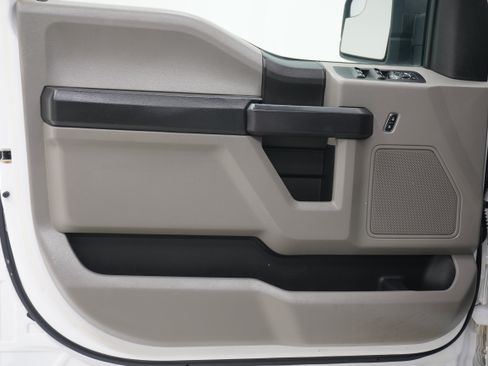 Used 2017 Ford F150 XL w/ XL Power Equipment Group AWD/4WD image 14