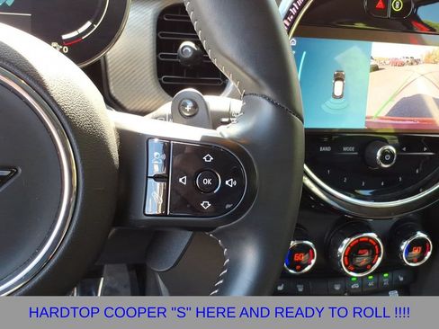 Used 2024 MINI Cooper S FWD image 18