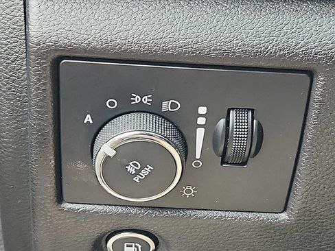 Certified 2021 Jeep Grand Cherokee Laredo X image 24