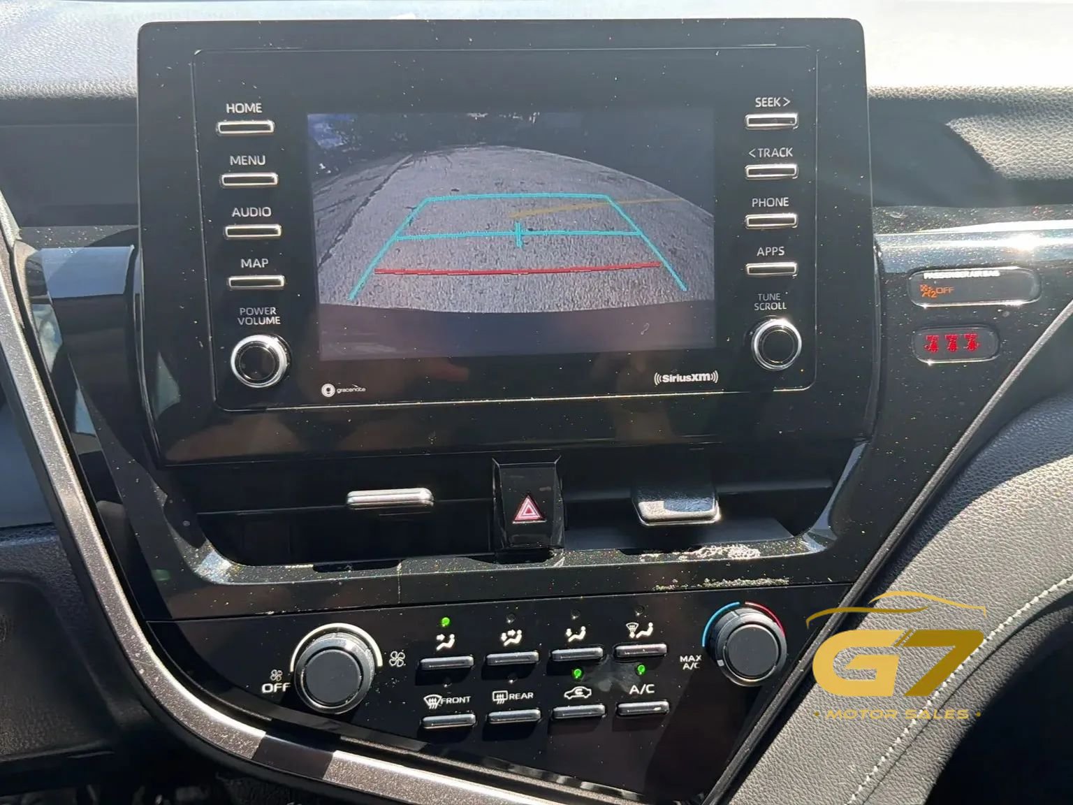 Used 2021 Toyota Camry LE FWD image 13